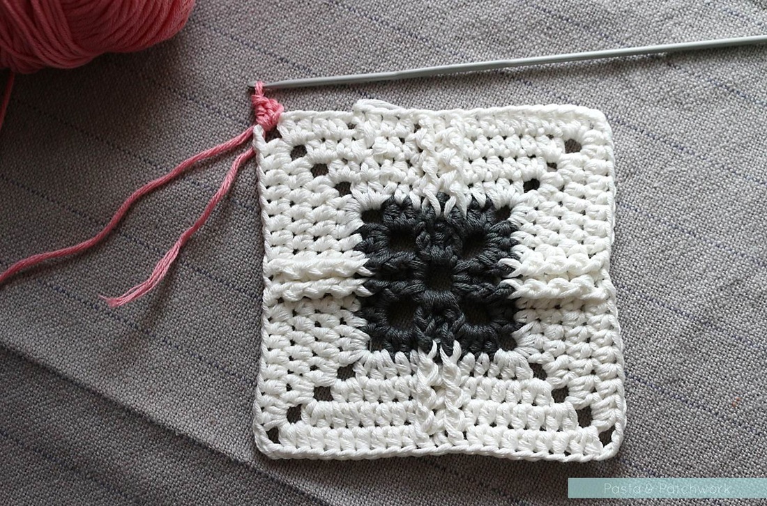 Ribbed Cross Granny Square