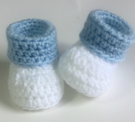 Baby Booties Free crochet pattern